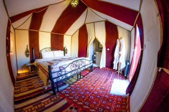 Asama Luxury Camp Hotel เมอร์ซูกา ภายนอก รูปภาพ
