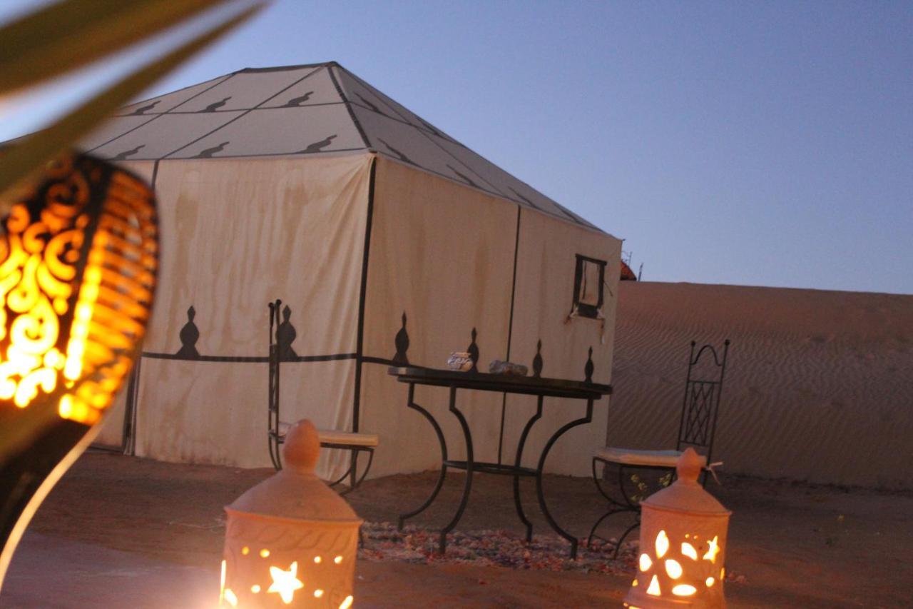 Asama Luxury Camp Hotel เมอร์ซูกา ภายนอก รูปภาพ