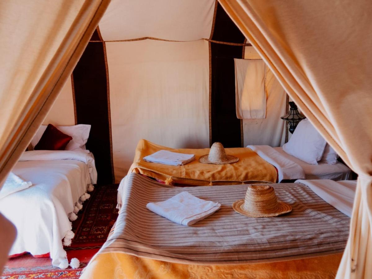 Asama Luxury Camp Hotel เมอร์ซูกา ภายนอก รูปภาพ