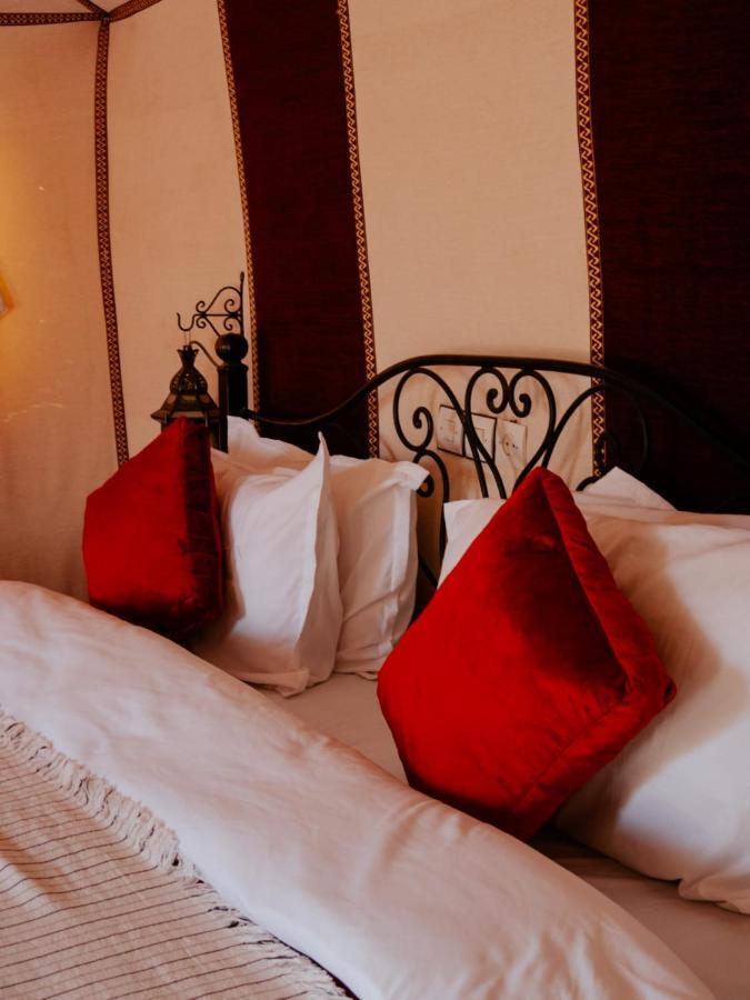 Asama Luxury Camp Hotel เมอร์ซูกา ภายนอก รูปภาพ
